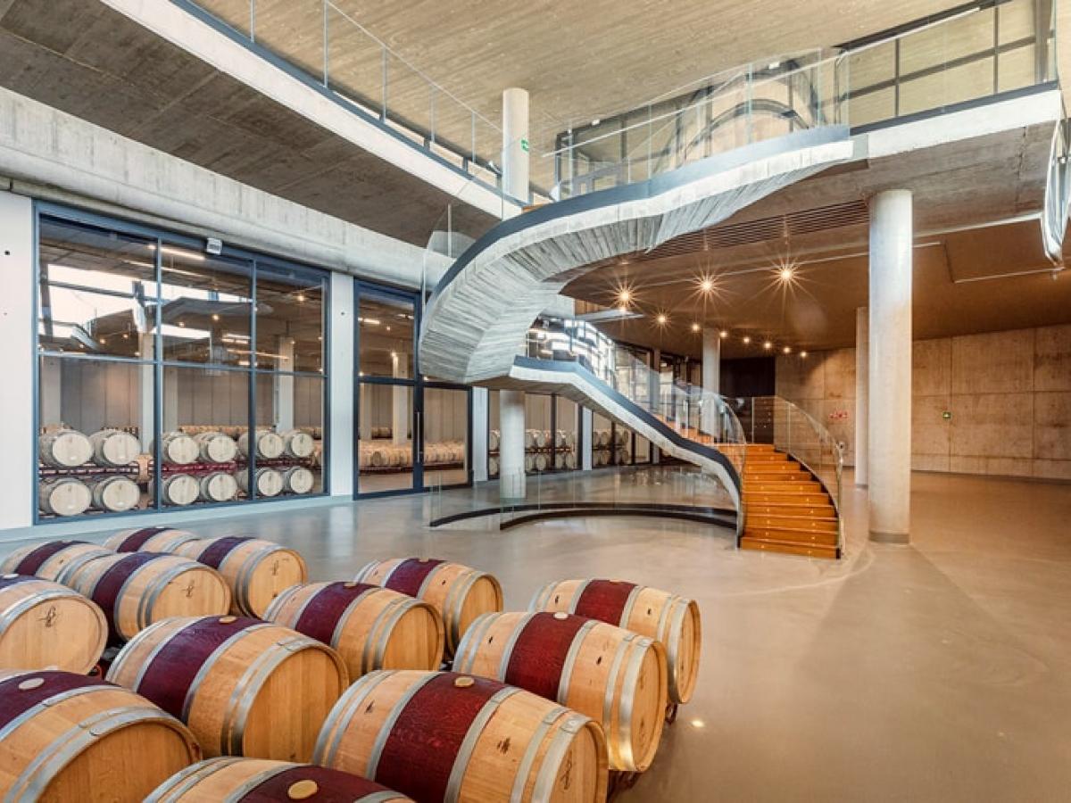 bodegas-arquitectura-interior@1x