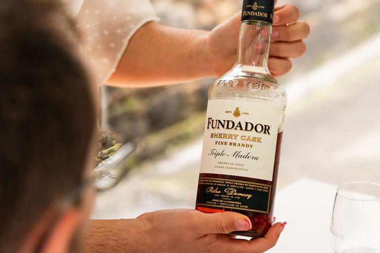 fundador-exp4-botella