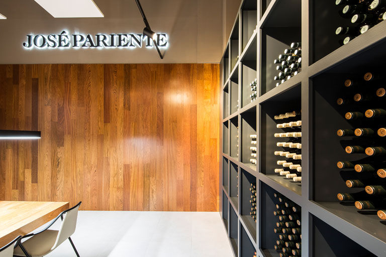 jose-pariente-botellas
